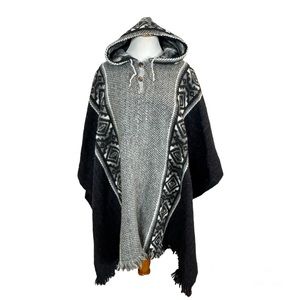 Native Creations Alpaca Hooded Poncho Shawl With Fringe Trim One Size Fits All‎